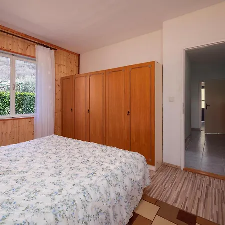 3 Bedroom Beautiful In Appartement Labin (Istria)
