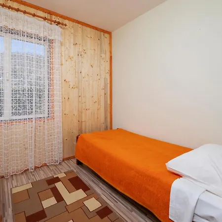 Stunning In Labin With Kitchen Apartment