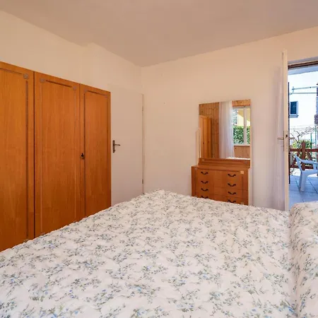 3 Bedroom Beautiful In Appartement Labin (Istria)