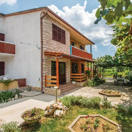 3 Bedroom Beautiful In * Labin (Istria)