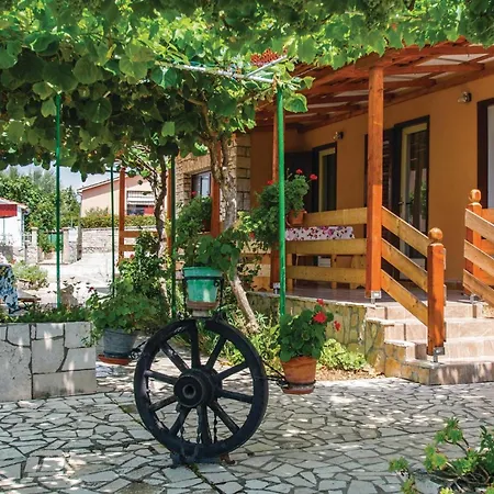 Stunning In Labin With Kitchen *